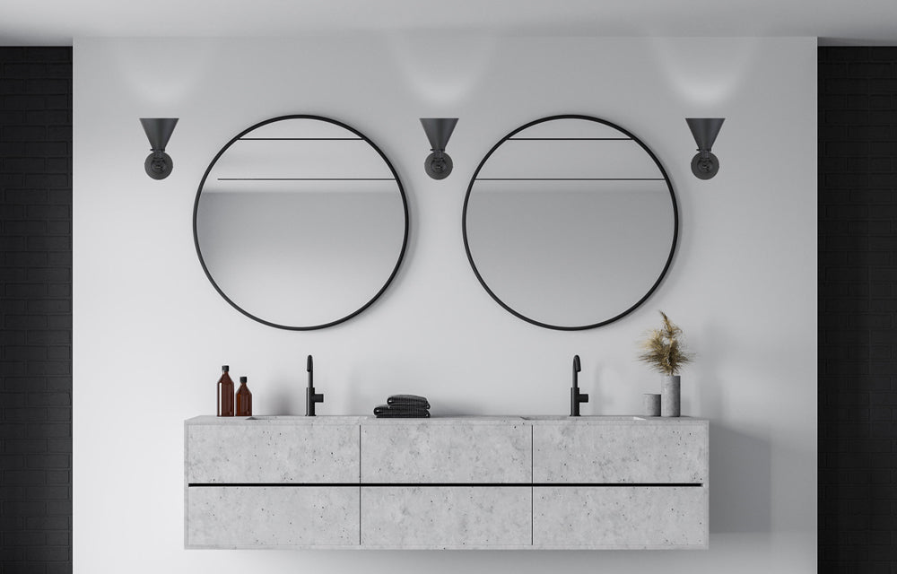 Glenn 1-Light Adjustable Wall Sconce in Classic Bronze