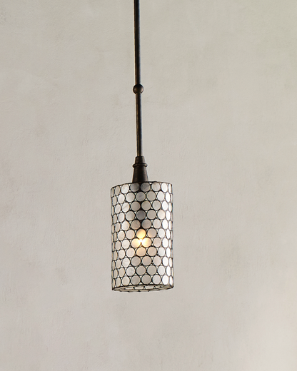 Pendants-Currey-9055