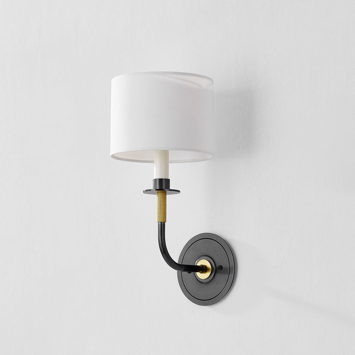 Hudson Valley Paramus Wall Sconce Aged Old Bronze detail view 1