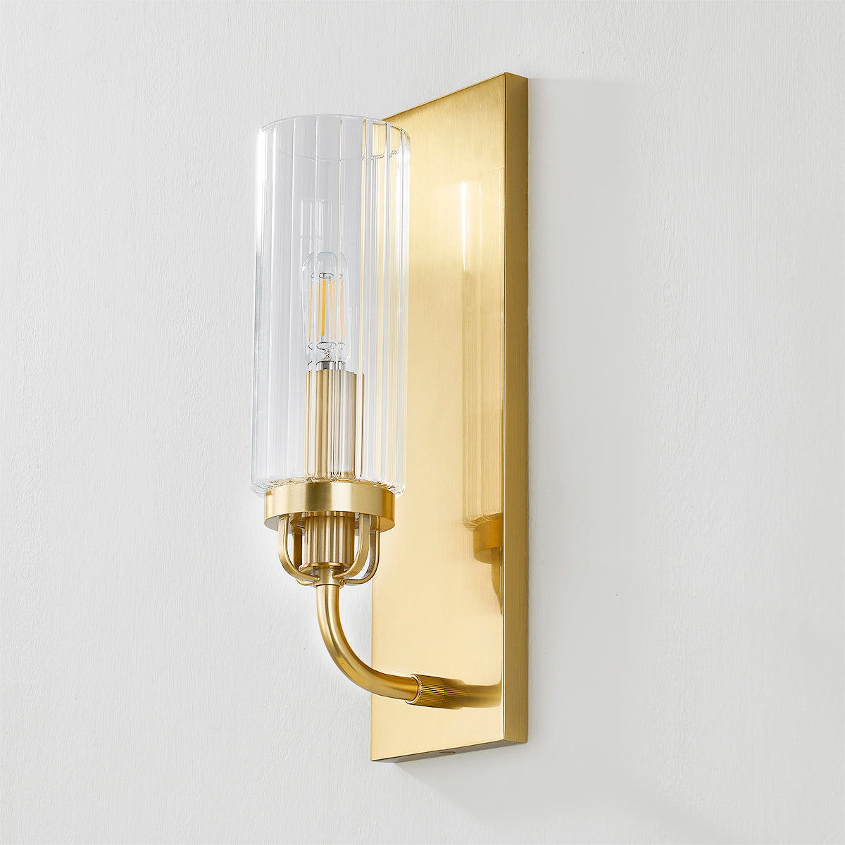 Hudson Valley Halifax Wall Sconce Aged Brass detail view 1