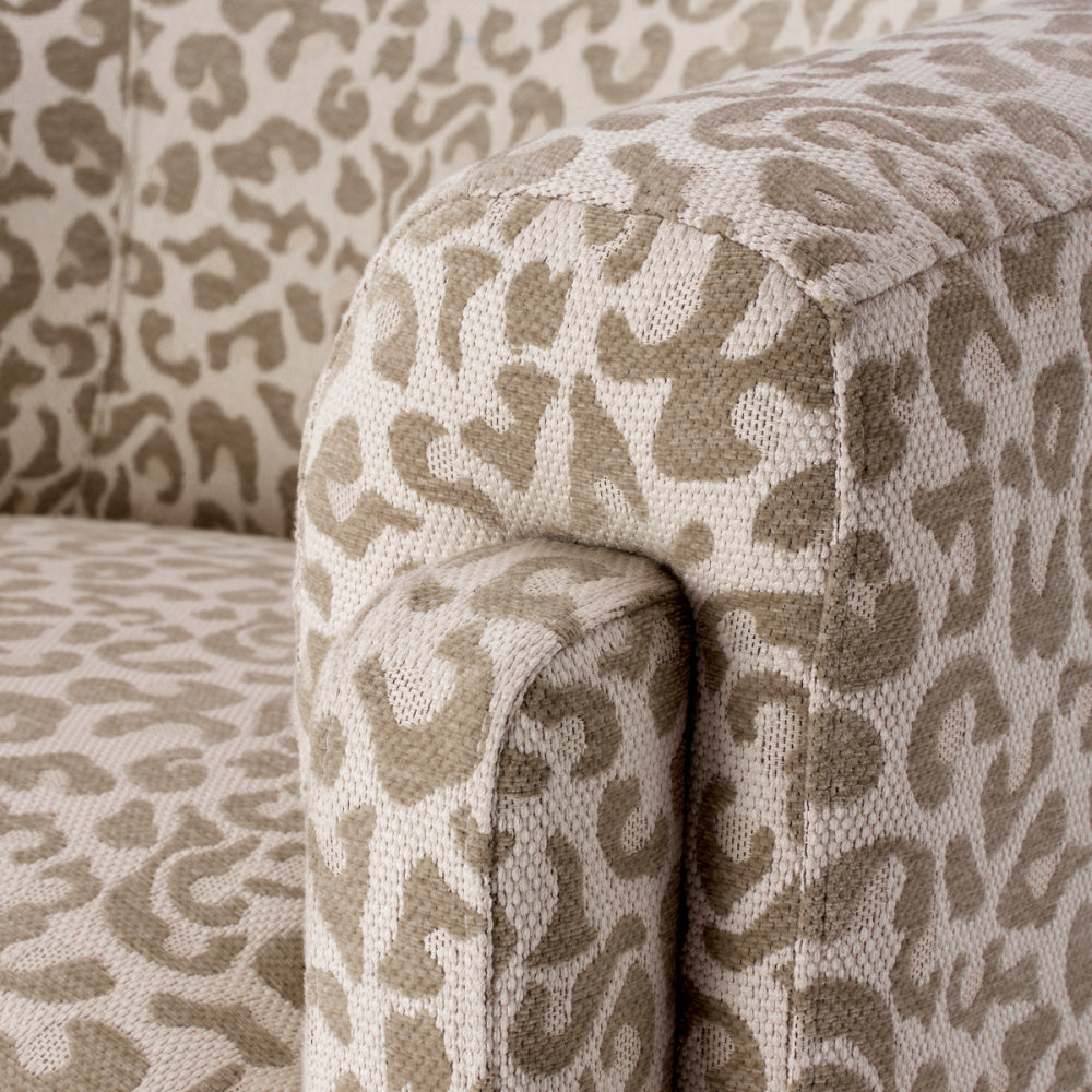 Eichholtz Hazelwood Chair, Harley Leopard (A118885)