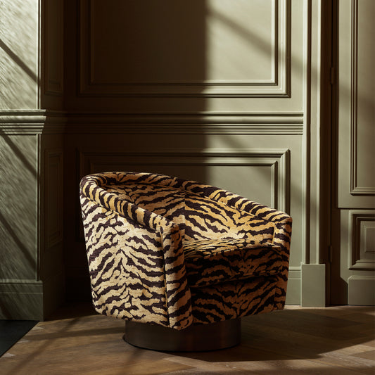 Eichholtz Catene Swivel Chair, Tigris Brown, Brushed Brass Swivel Base (A119426)