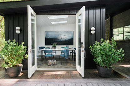 Exterior-Crystorama-CAP-8501