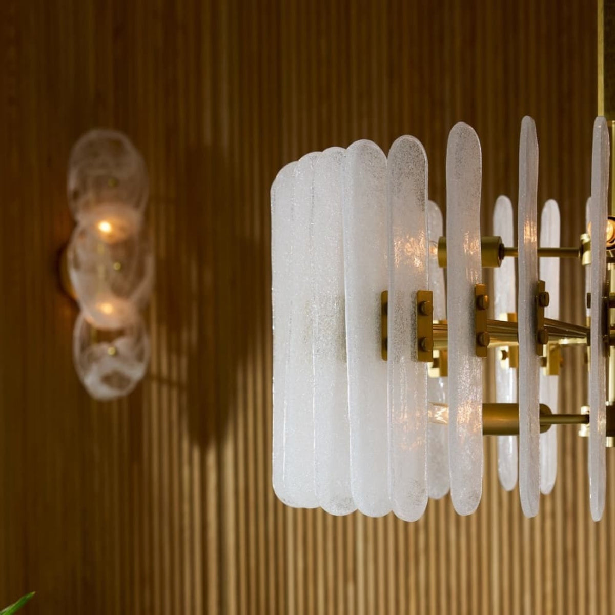 Klaus Clear Chandelier