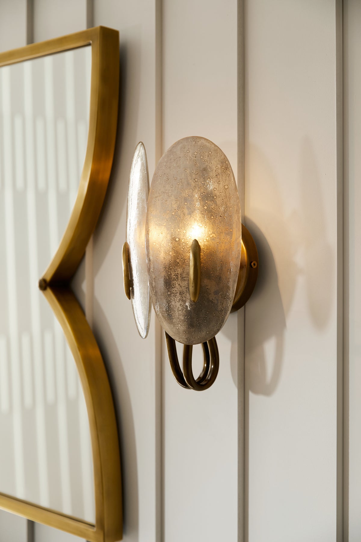 Izara Sconce