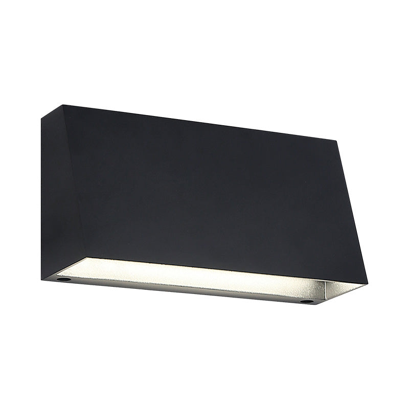 Matteo Lighting Dakota 9" LED Outdoor Wall Sconce in Matte Black (E21108MB)