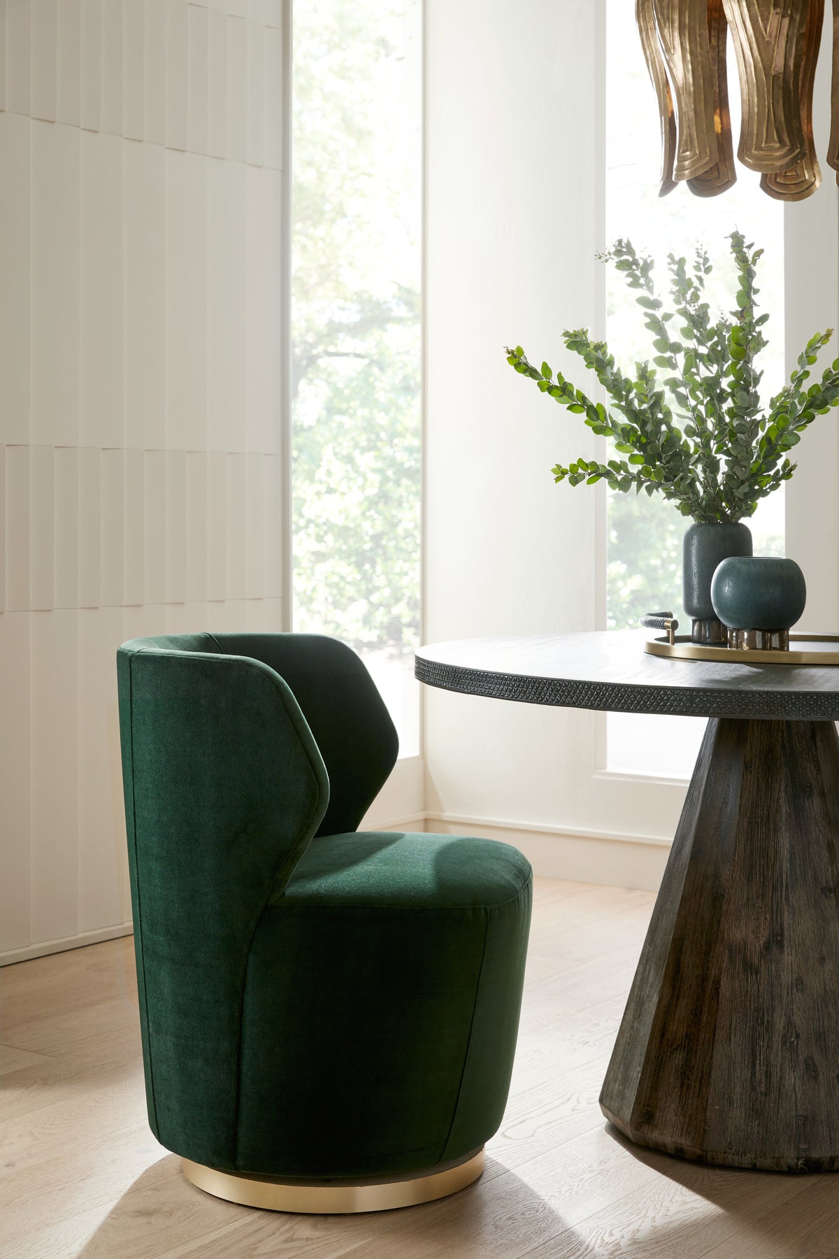 Poppy Chair Forest Velvet Champagne Swivel