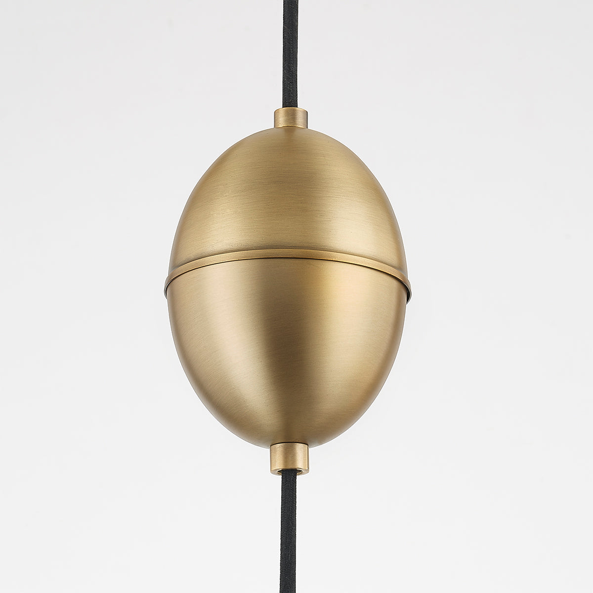Troy Fontana Pendant Patina Brass / Soft Sand Detail 1