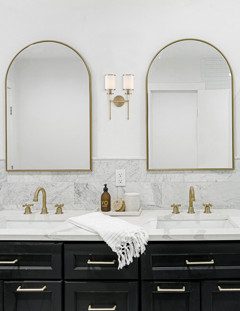 Sconces-Crystorama-HAT-472