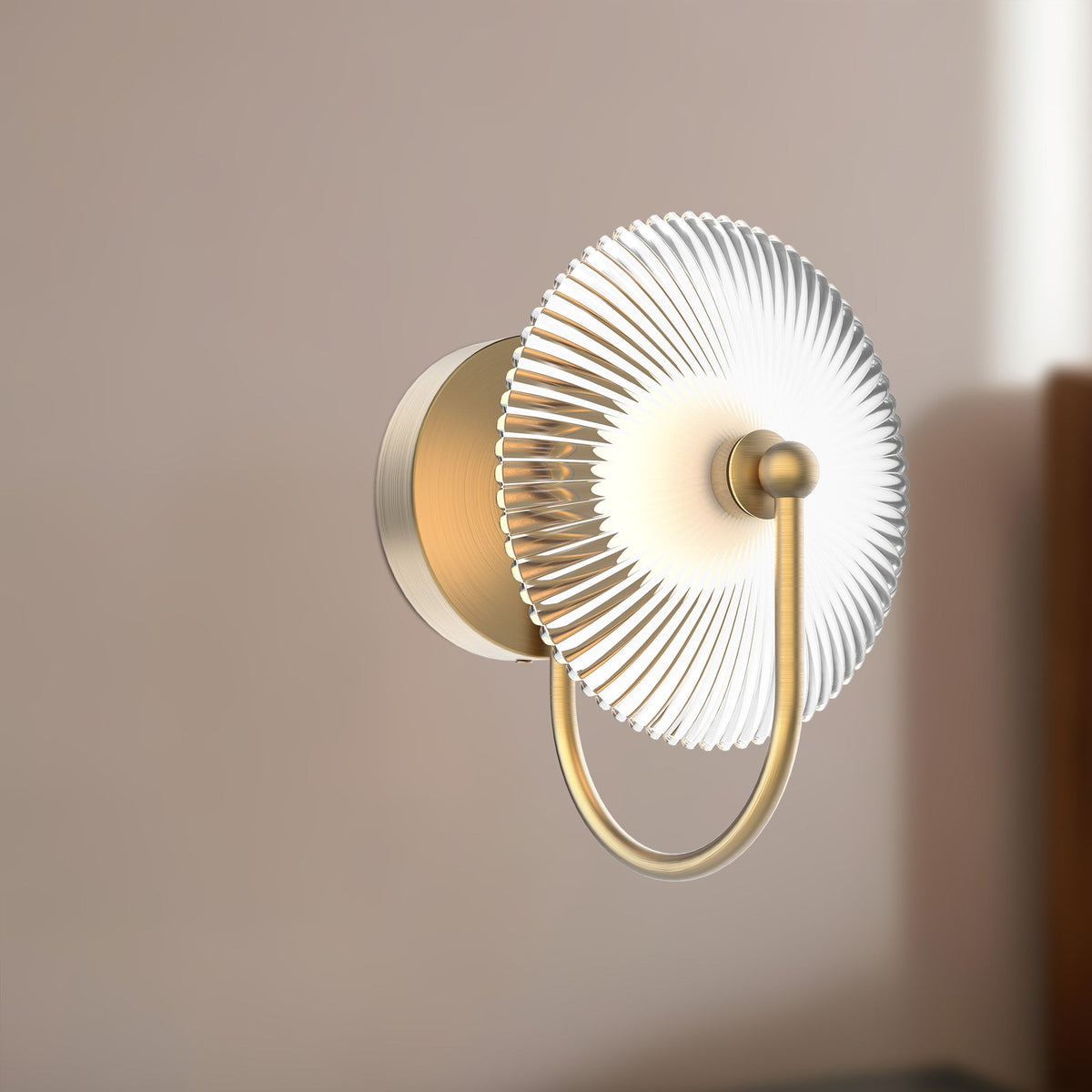 Hera 9" LED Wall Vanity Light