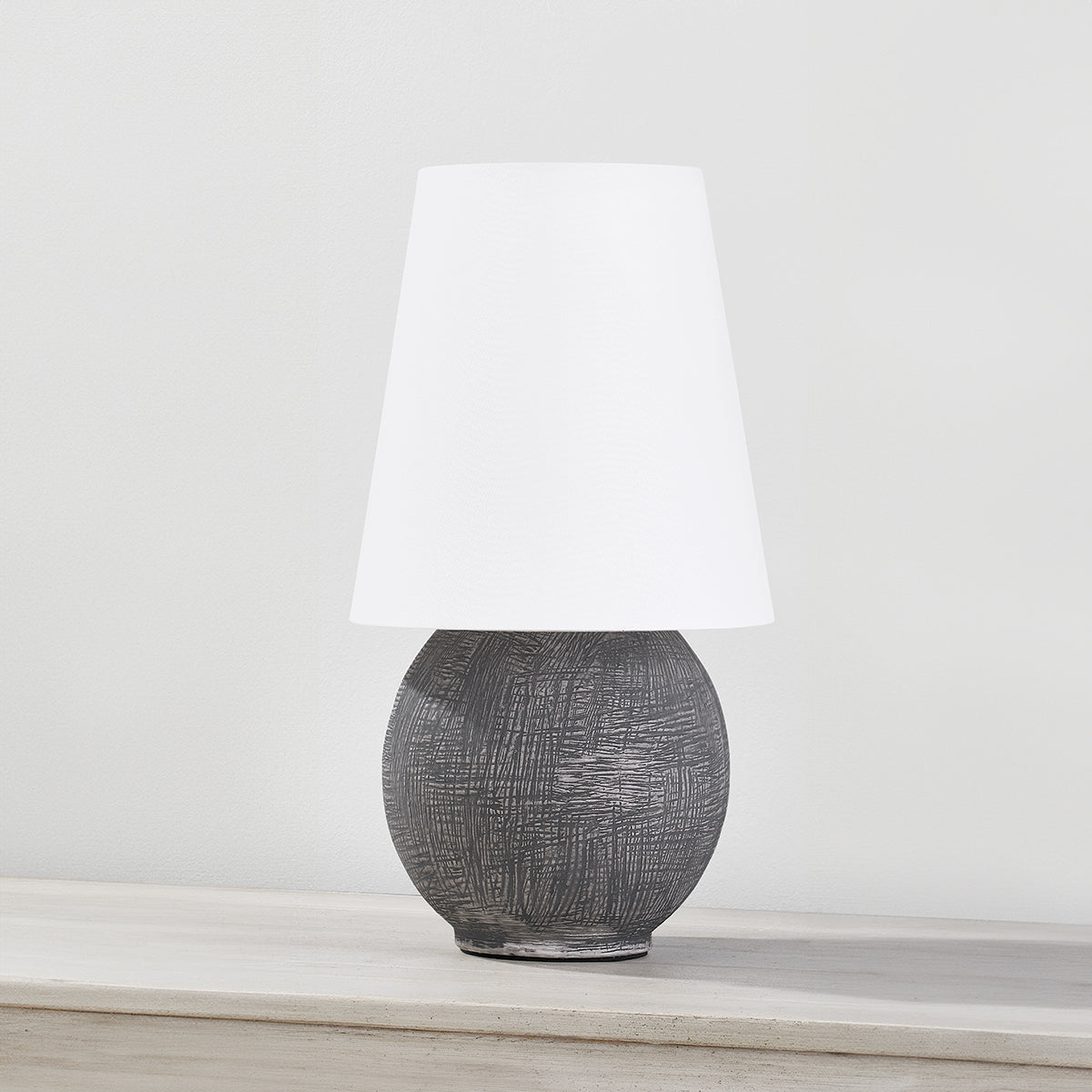 Hudson Valley Ulsterville Table Lamp Aged Brass detail view 1