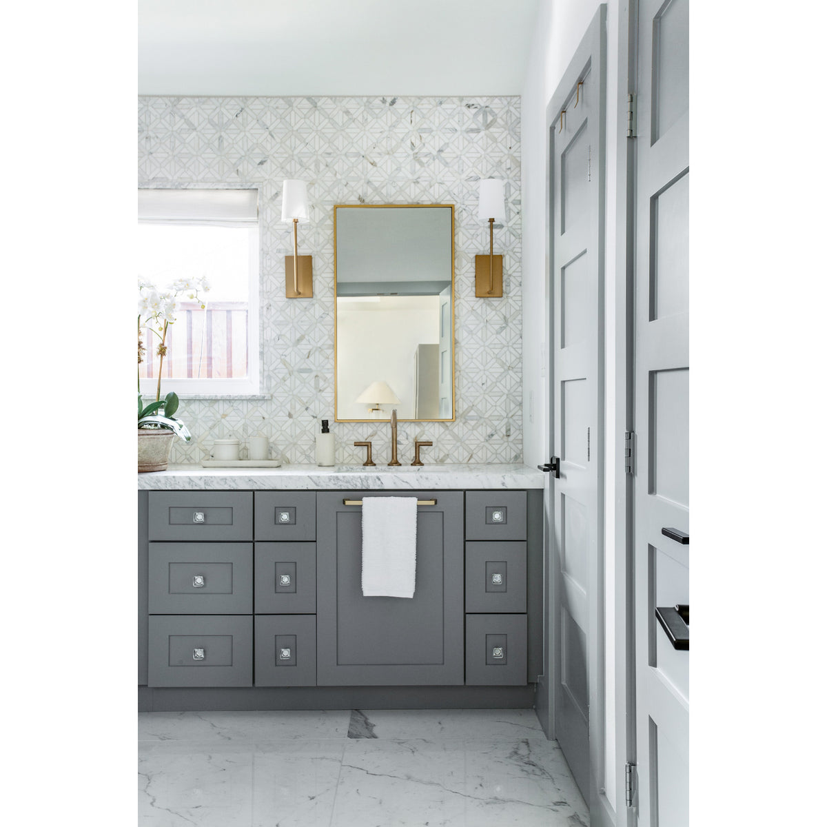 Lena 1-Light Wall Sconce