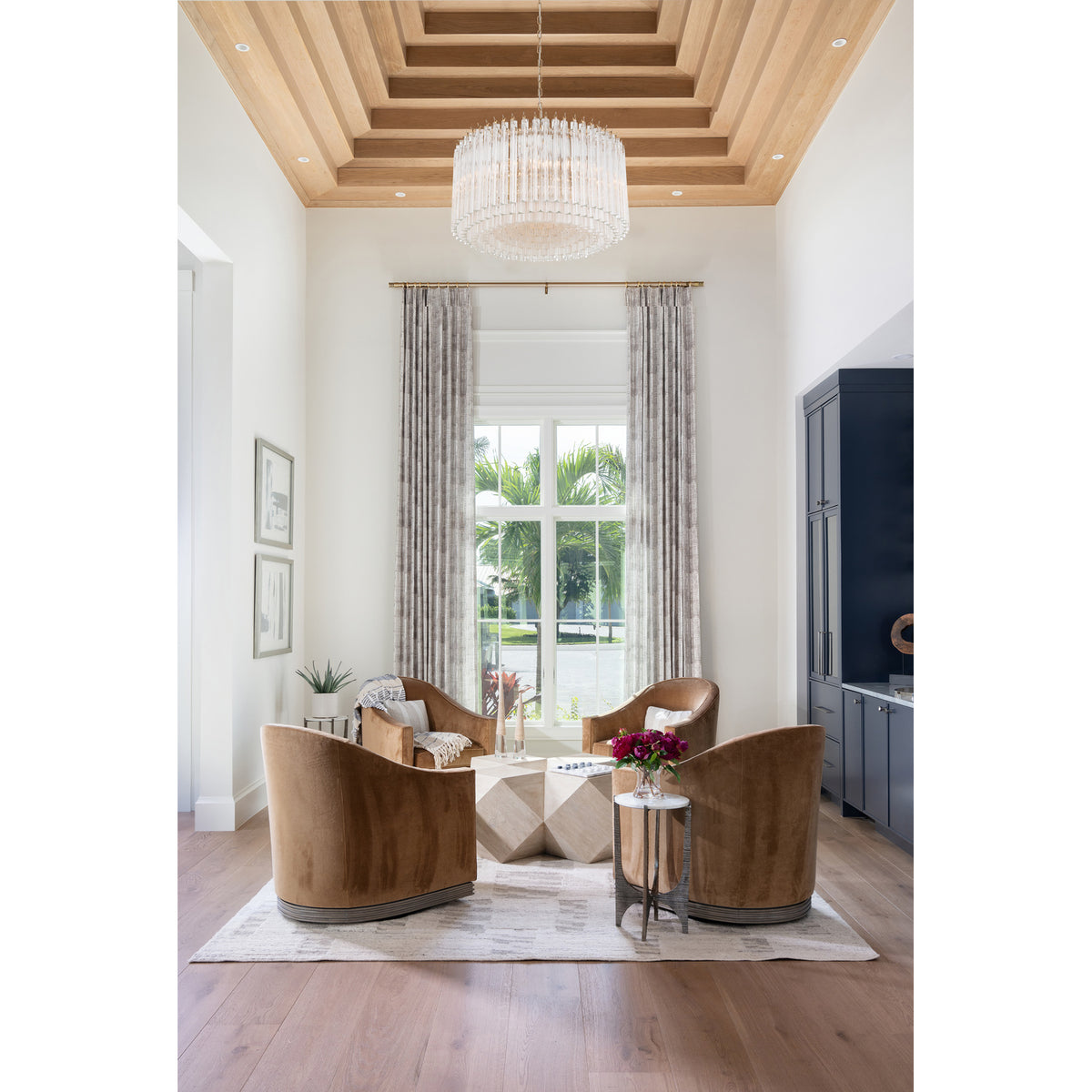 Lofton 7-Light Chandelier