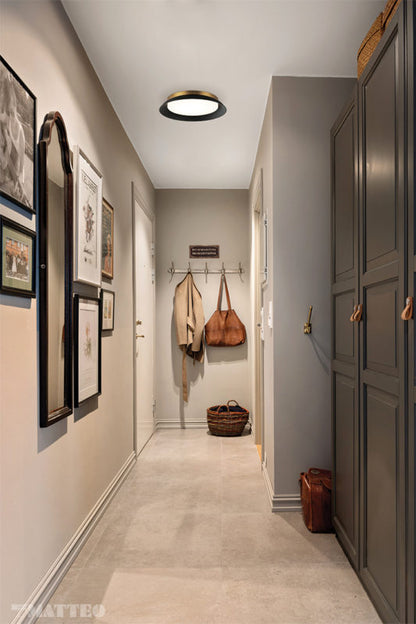 Matteo Lighting Finley 18" LED Flush Mount in Matte Black + Aged Gold Brass (M12518MBAG) – alternate view