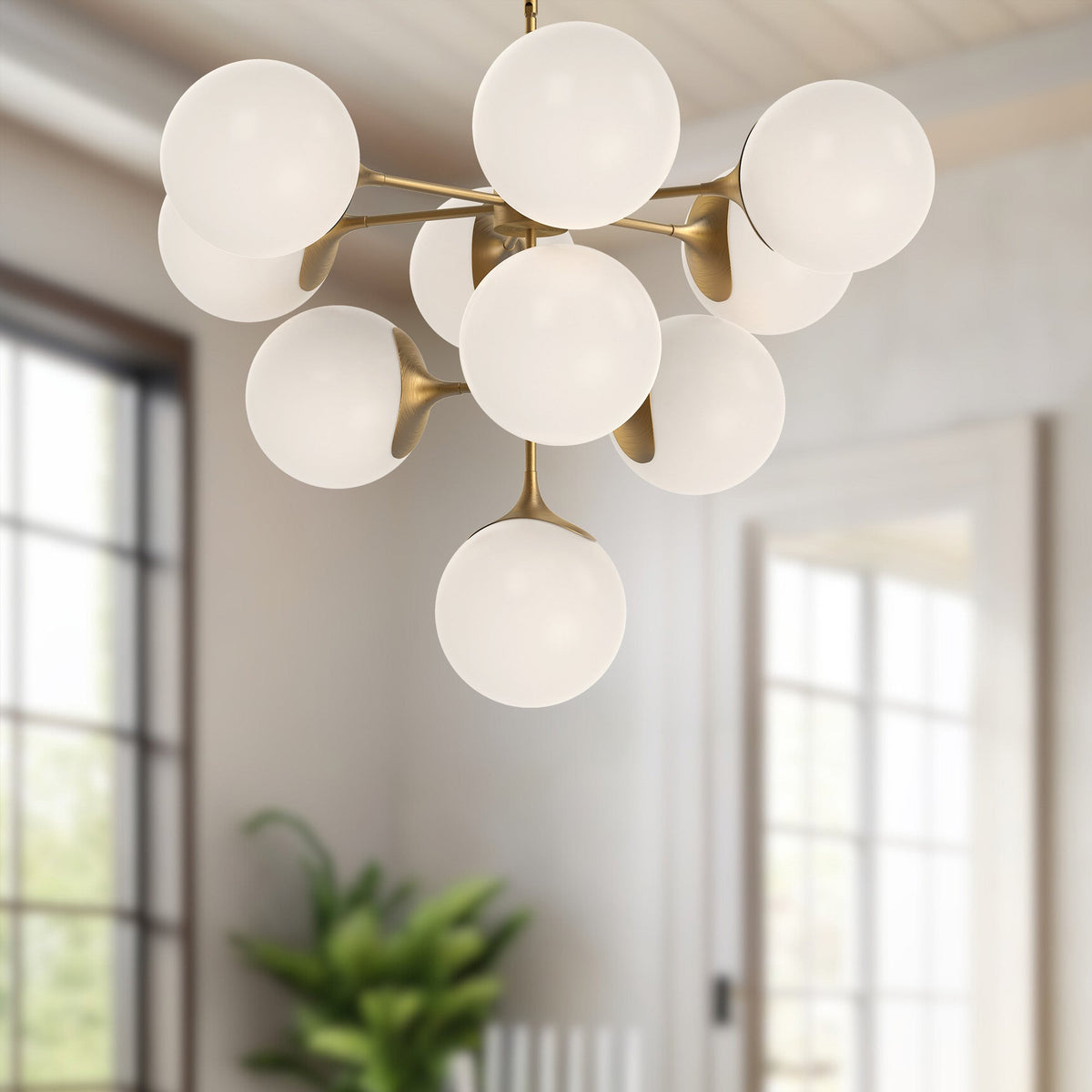 Nouveau 35" 10-Light Chandelier