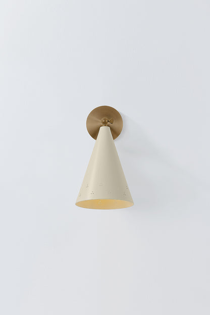 Hudson Valley Pawley Wall Sconce Historic Bronze / Soft Sand detail view 3