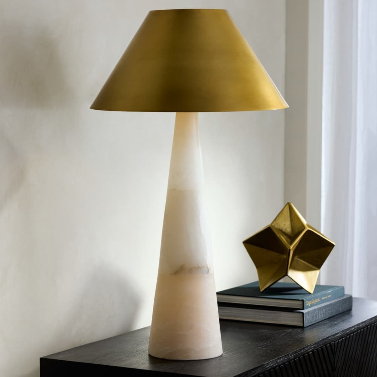 Chanell Lamp