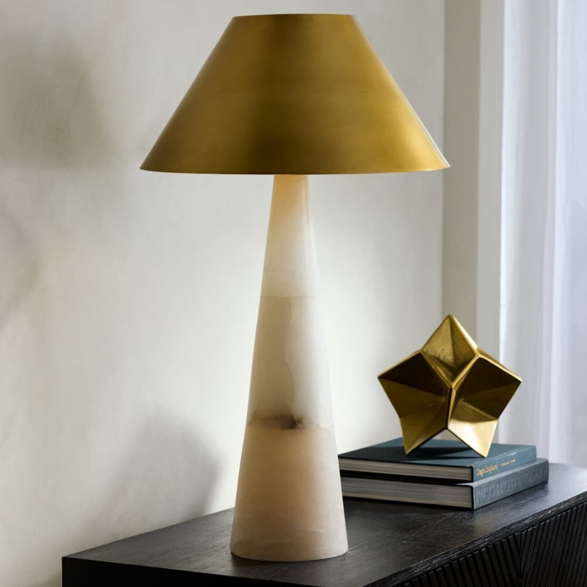 Chanell Lamp