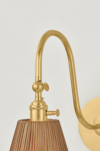 Hudson Valley Ruthin Wall Sconce Aged Brass detail view 5