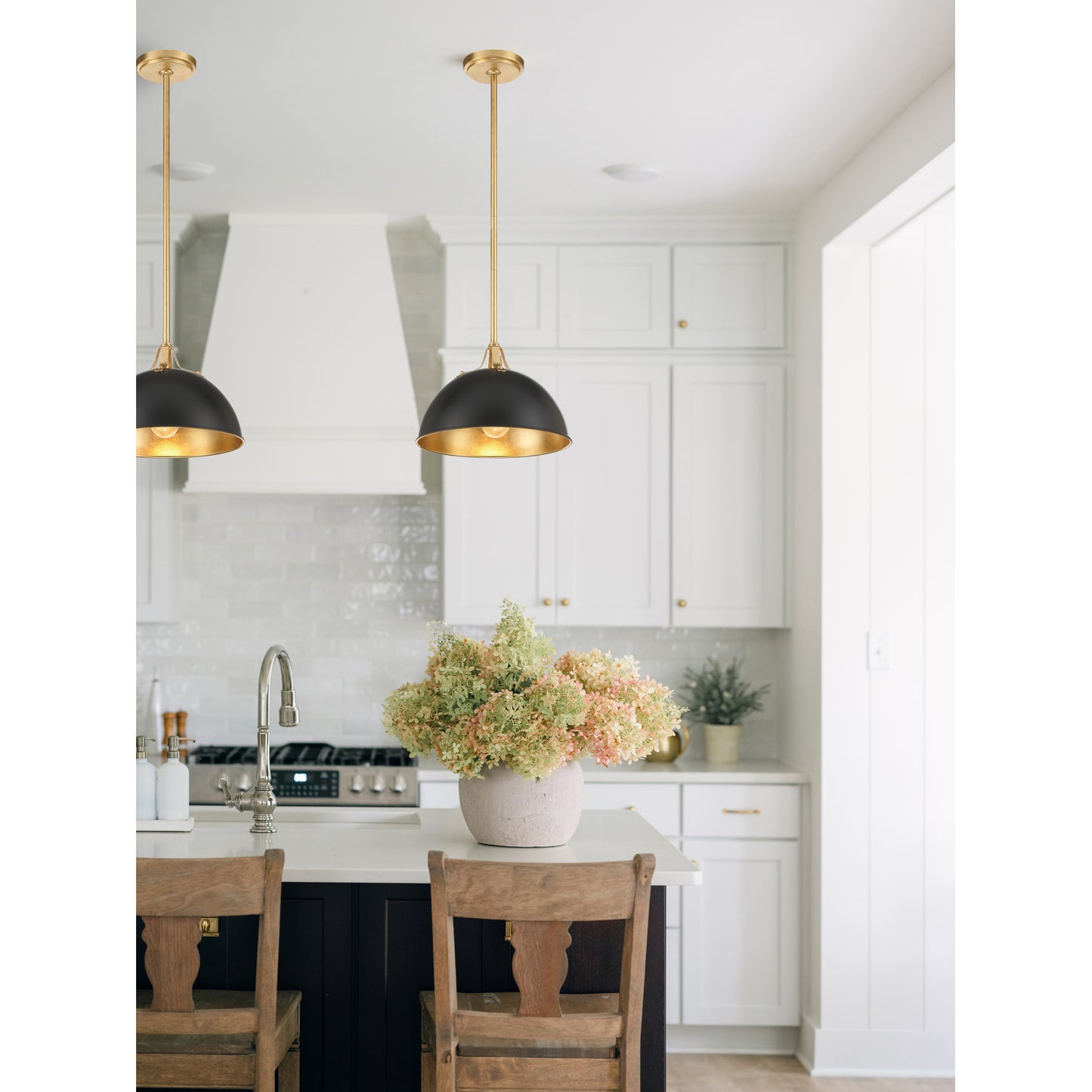 Soto 1 Light Matte Black + Antique Gold Pendant