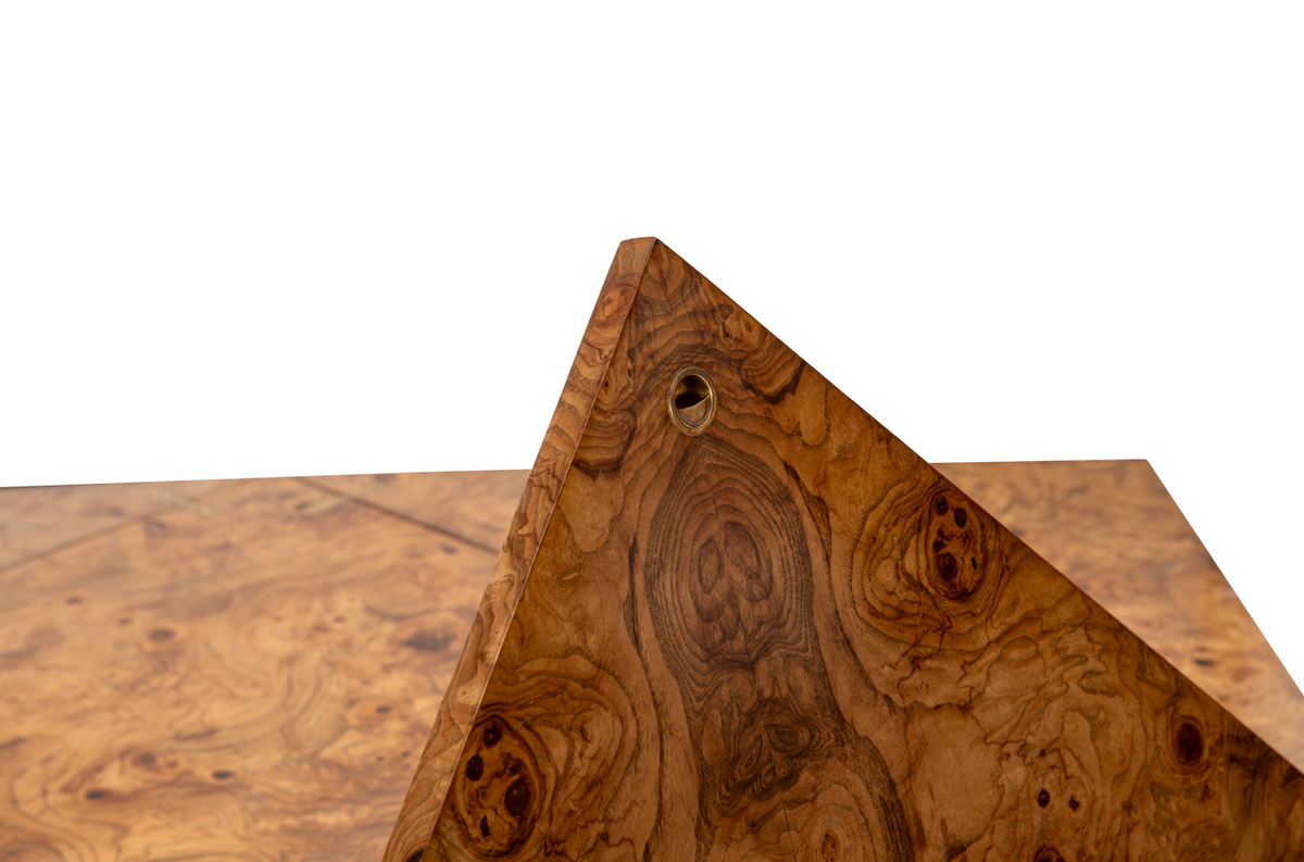 Basil Game Table