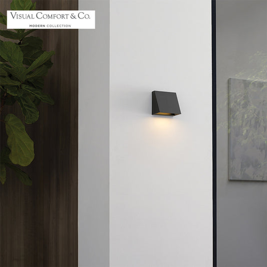 Pitch Single Outdoor Wall Sconce