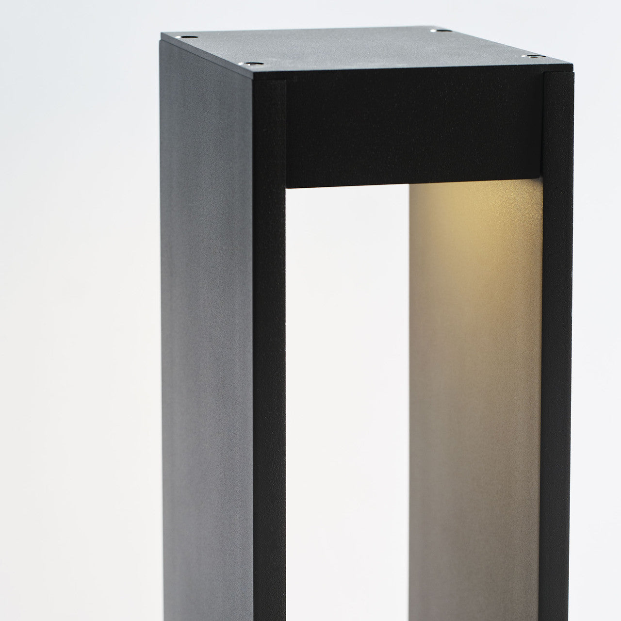 Visual Comfort Modern Syntra Outdoor Path Bronze