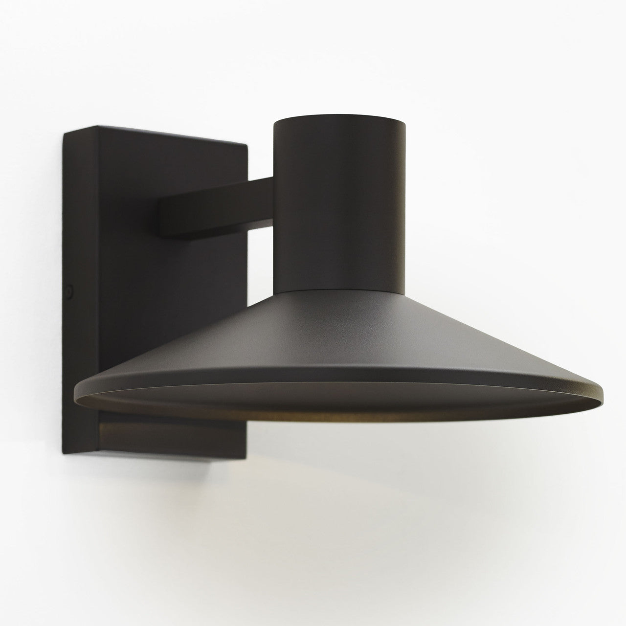 Visual Comfort Modern Ash Outdoor Wall Sconce 