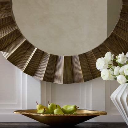 Kelby Mirror