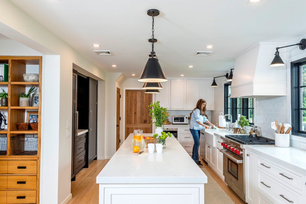 Pendants-Crystorama-XAV-B8301