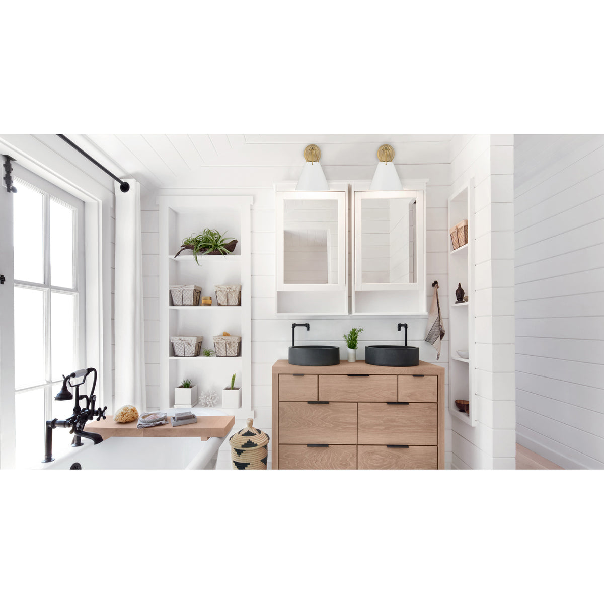 Xavier 1 Light Task Sconce