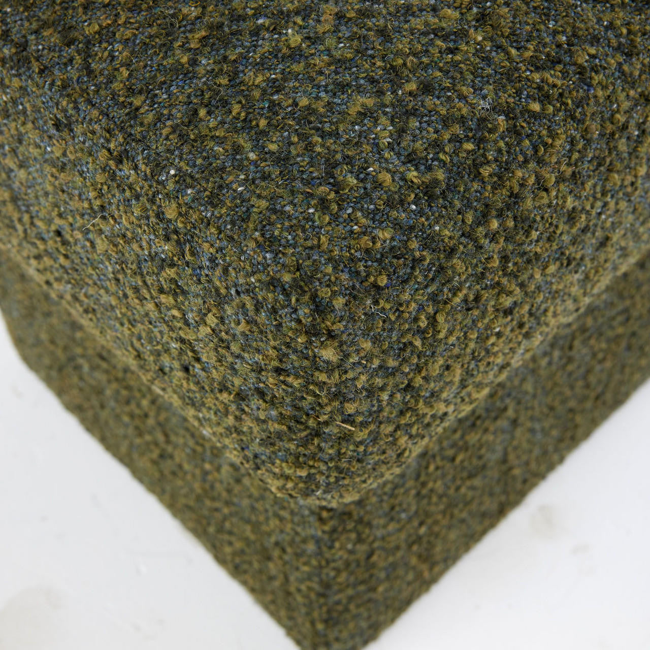 Furniture-Arteriors Home-FOU03