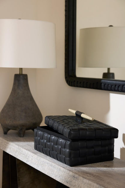 Decor/Home Accents-Arteriors Home-ARI18