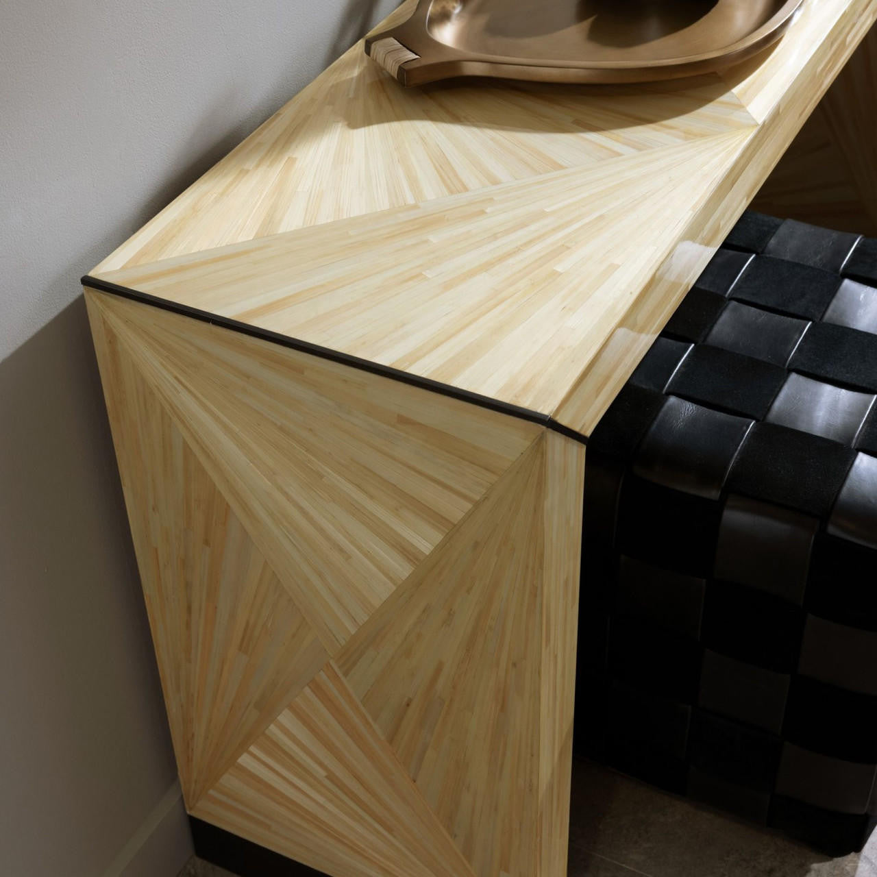 Arteriors Home Toulouse Console