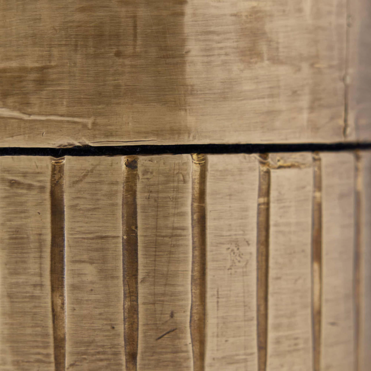 Decor/Home Accents-Arteriors Home-ARI04