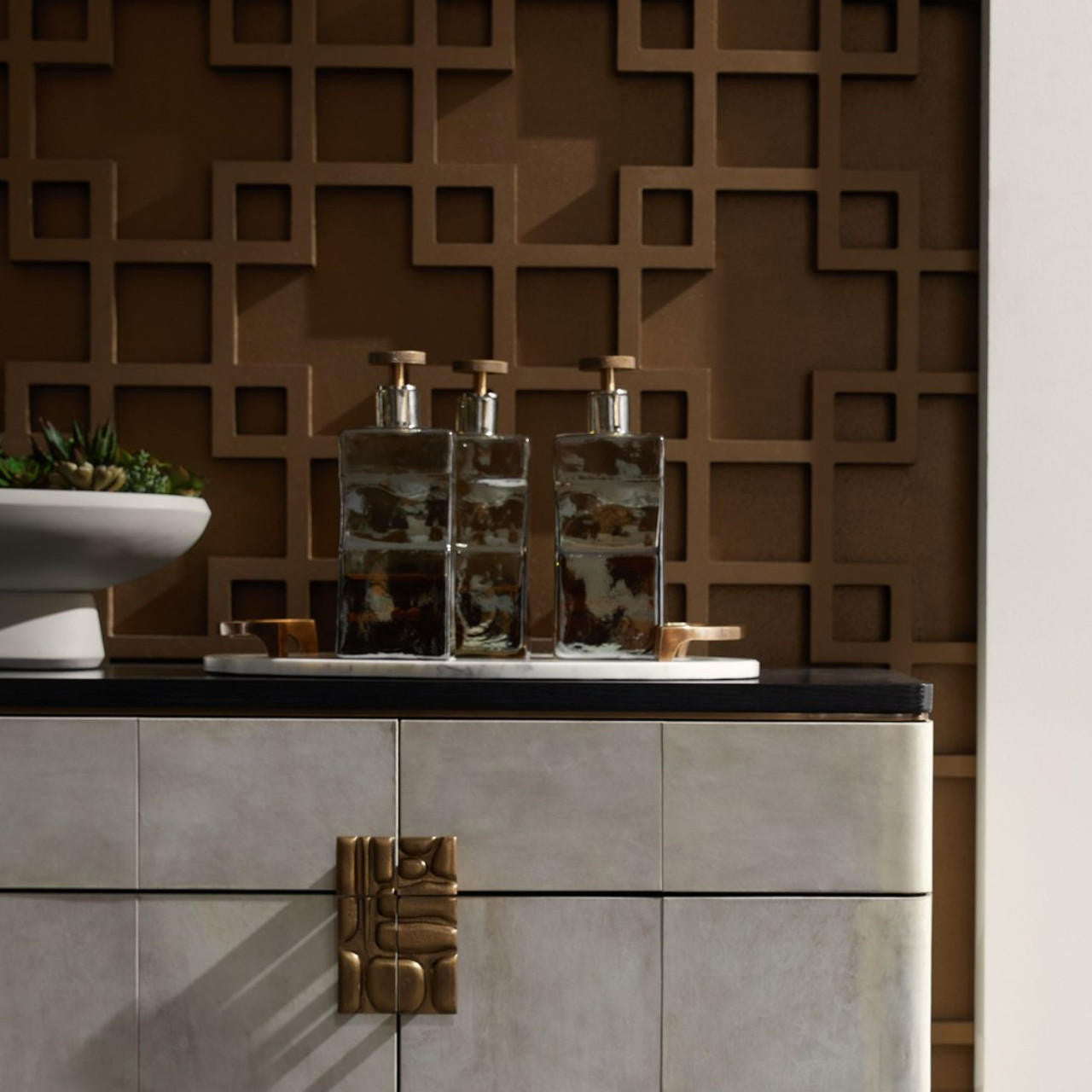 Decor/Home Accents-Arteriors Home-ARI09