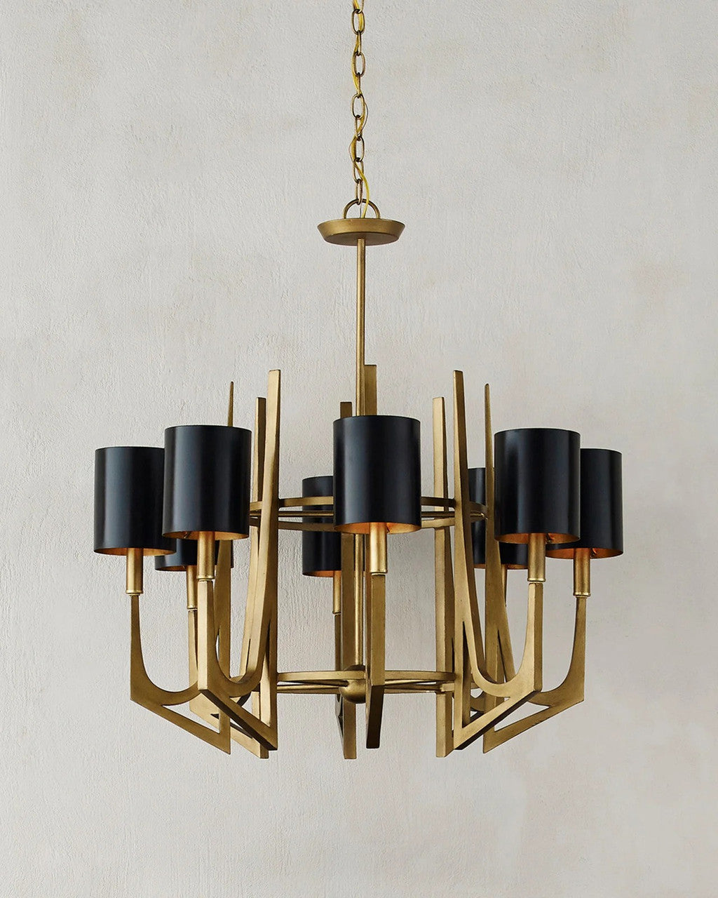 Umberto Brass Chandelier, Currey and Company (9000-0332 NFKT)