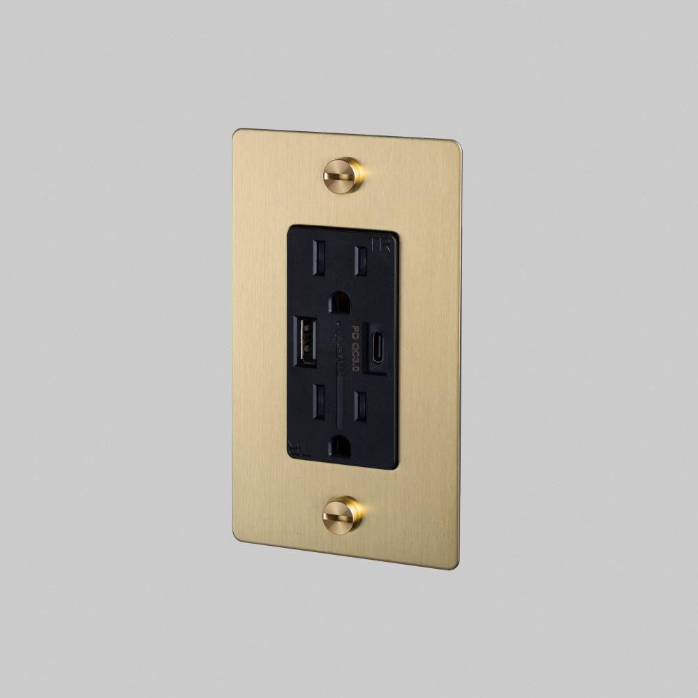 Buster + Punch 1G Combination Duplex Outlet And Usb-A + C Charger, Without Logo, Brass