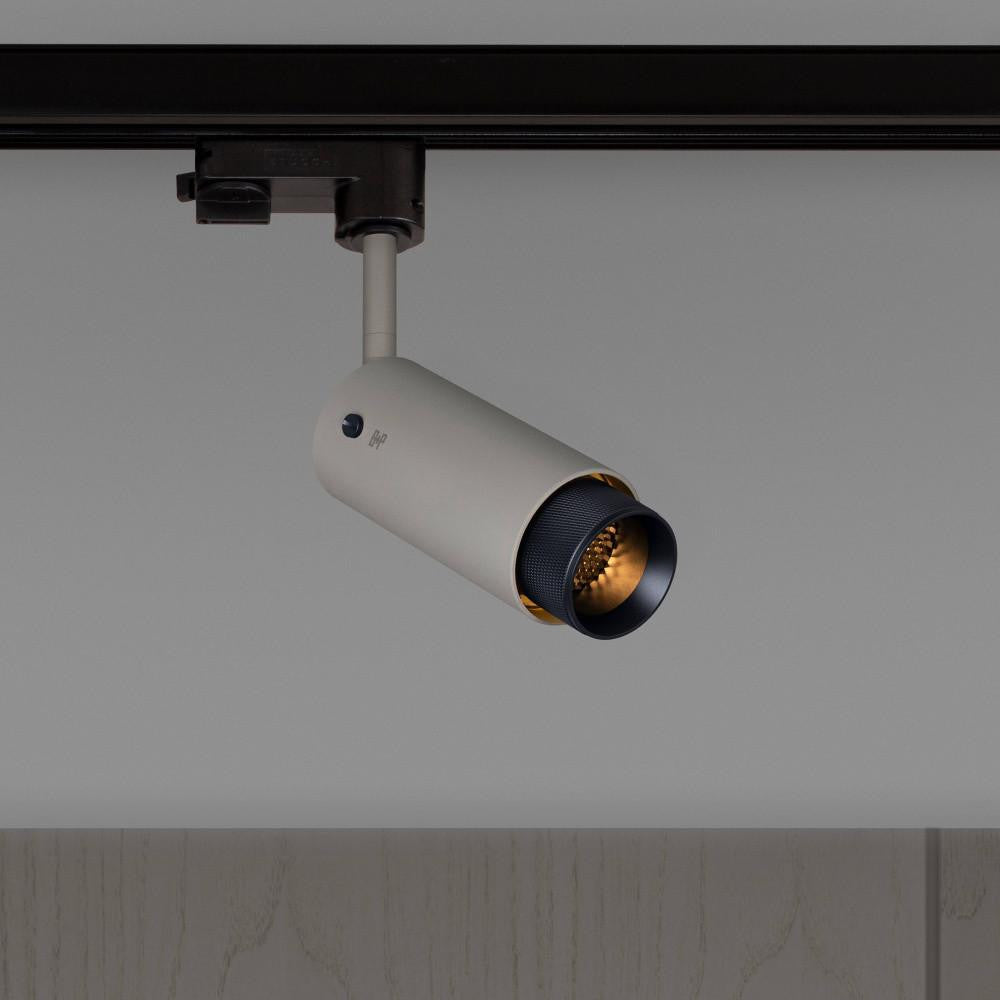 Track Ltg.-Buster and Punch-NEIG-224049