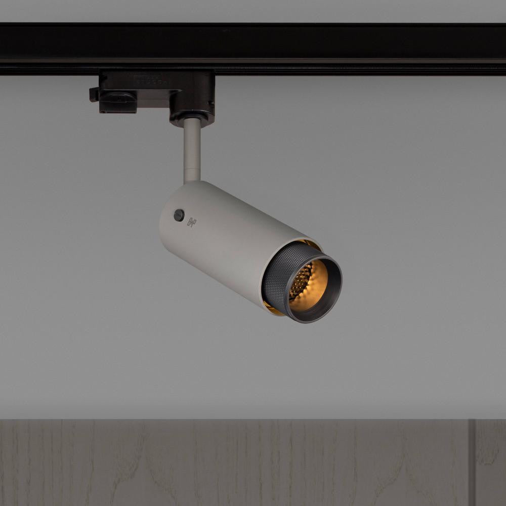 Track Ltg.-Buster and Punch-NEIG-604051