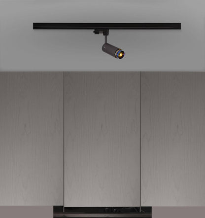 Track Ltg.-Buster and Punch-NEIG-684046