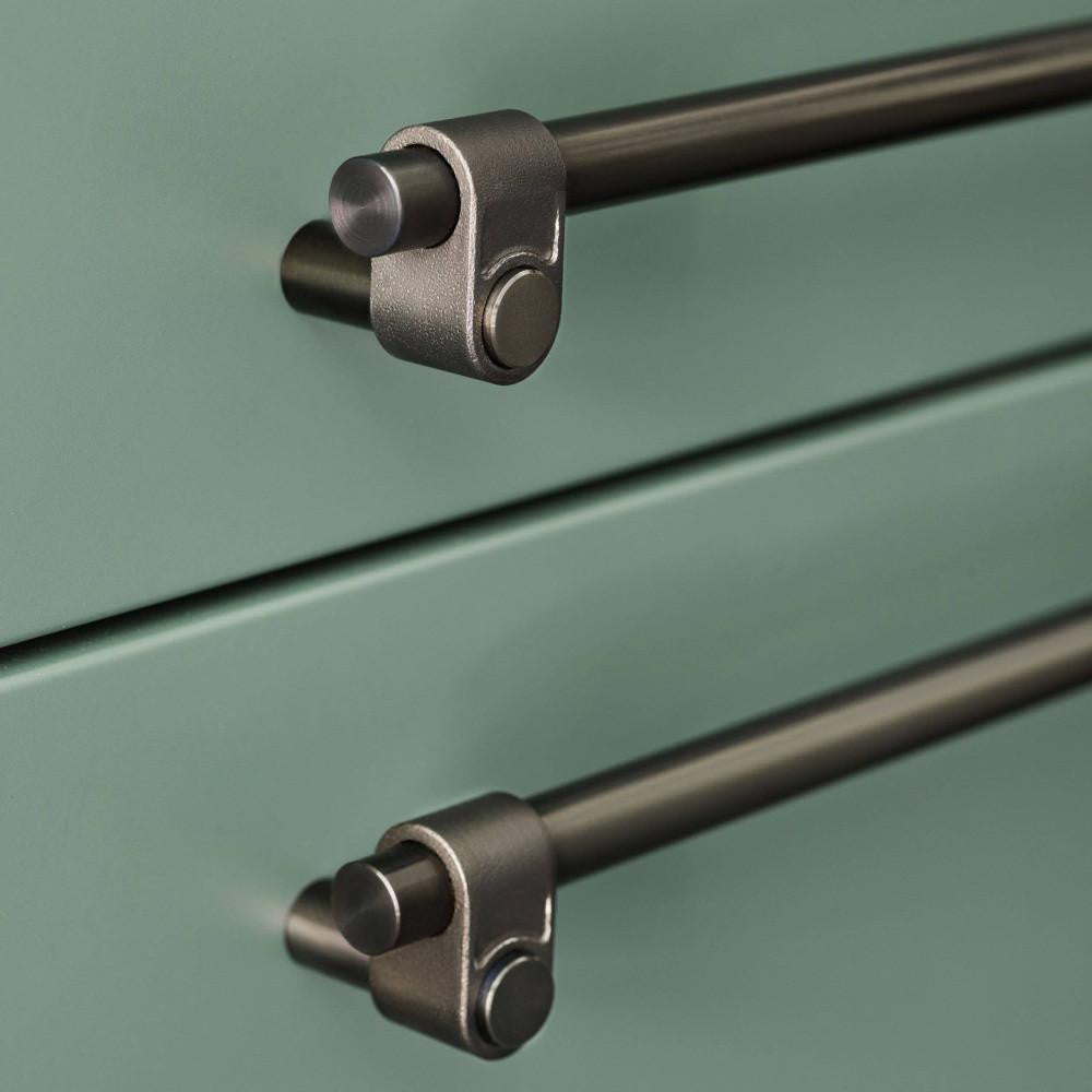 Buster + Punch Pull Bar, Cast, Gun Metal, Large