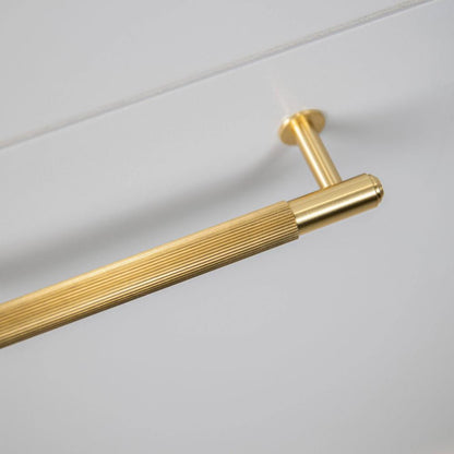 Buster + Punch Pull Bar, Linear, Large, Brass