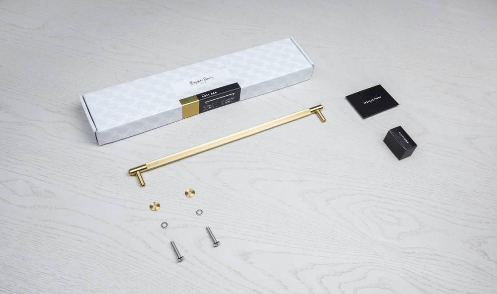 Buster + Punch Pull Bar, Linear, Large, Brass