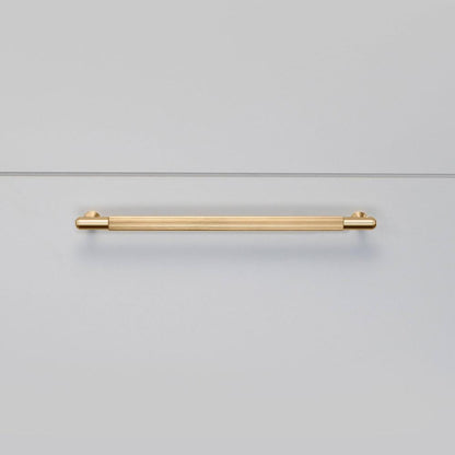 Buster + Punch Pull Bar, Linear, Medium, Brass