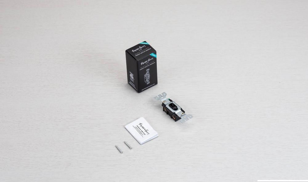 Buster + Punch Toggle Module Retractive