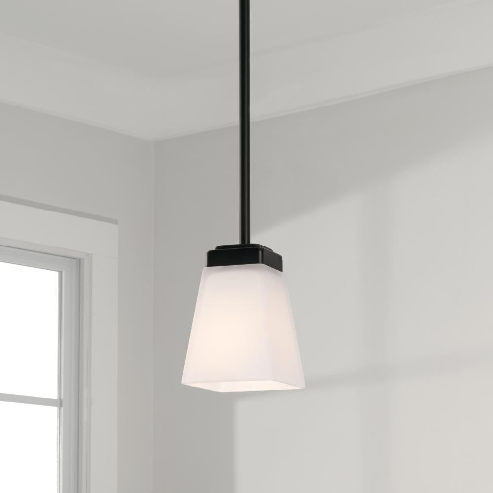 Pendants-Capital-314411