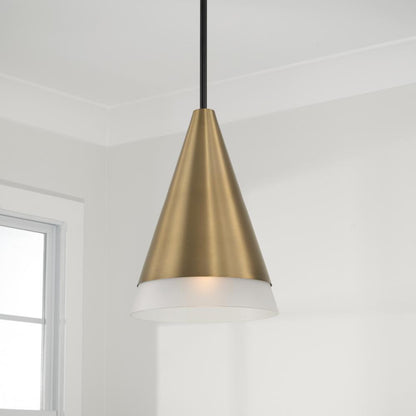 Capital Avant Pendant