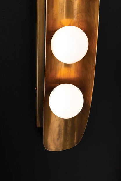 Chandeliers-Corbett-271-09