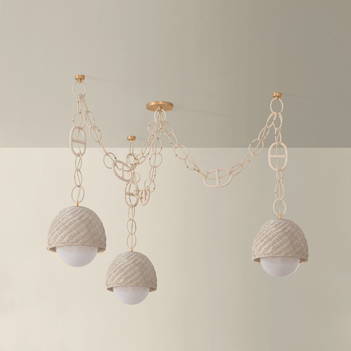 Corbett Piasu Chandelier Champagne Leaf